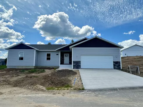 1405 Umber, Traverse City, MI 49696
