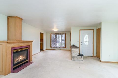 602 Pine Ave, Alma, MI 48801 photo 5