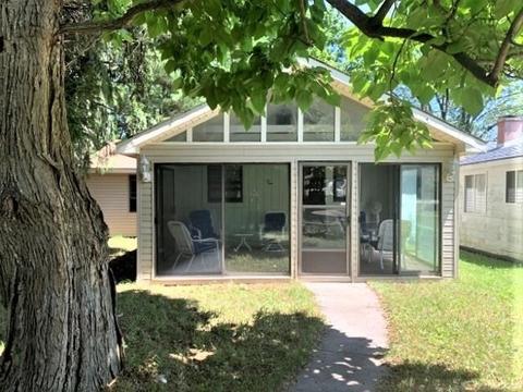 5809 Middle St, Hale, MI 48739 photo 2
