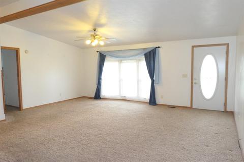 502 S Ithaca St, Ithaca, MI 48847 photo 2