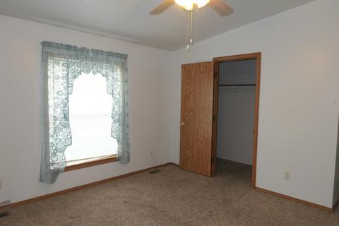 502 S Ithaca St, Ithaca, MI 48847 photo 8