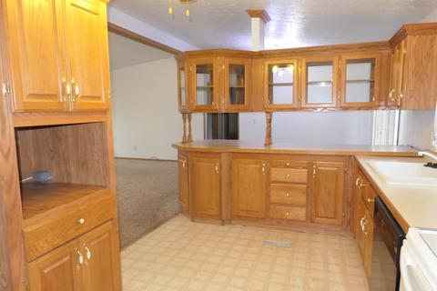 502 S Ithaca St, Ithaca, MI 48847 photo 4