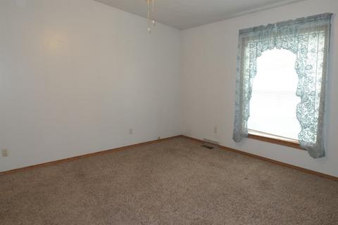 502 S Ithaca St, Ithaca, MI 48847 photo 7