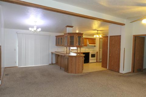 502 S Ithaca St, Ithaca, MI 48847 photo 3