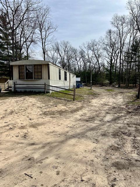 779 S Baker Rd, Wellston, MI 49689