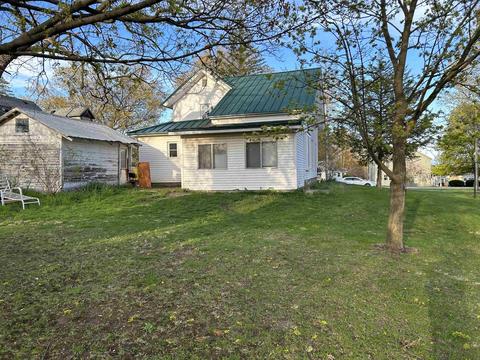 509 N Maple, Ithaca, MI 48847 photo 3