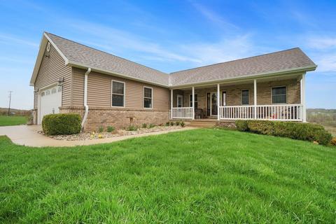 2926 Whitney Trl, Mesick, MI 49668