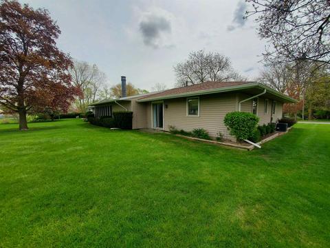 1040 Riverview, Alma, MI 48801 photo 3
