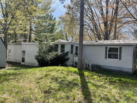 1632 Birch Dr, Lake, MI 48632