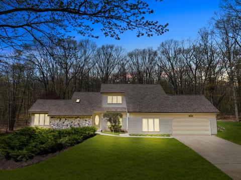 4556 S Birch Ln, Cadillac, MI 49601