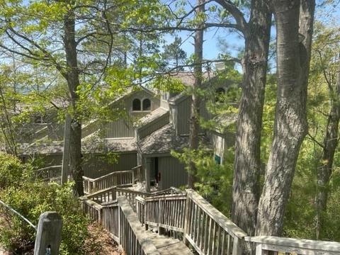 29 Brook Hl # c, Glen Arbor, MI 49636