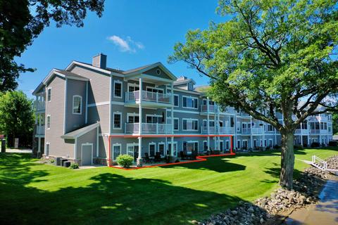 254 Locust #1C, Cadillac, MI 49601