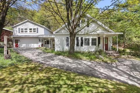 9005 E Traverse Hwy, Traverse City, MI 49684