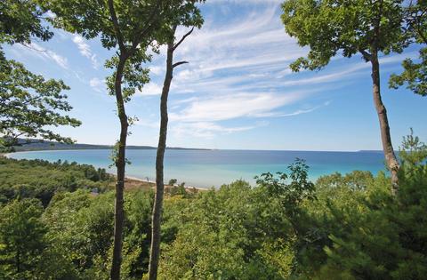 56 Loggers #5/6, Glen Arbor, MI 49636