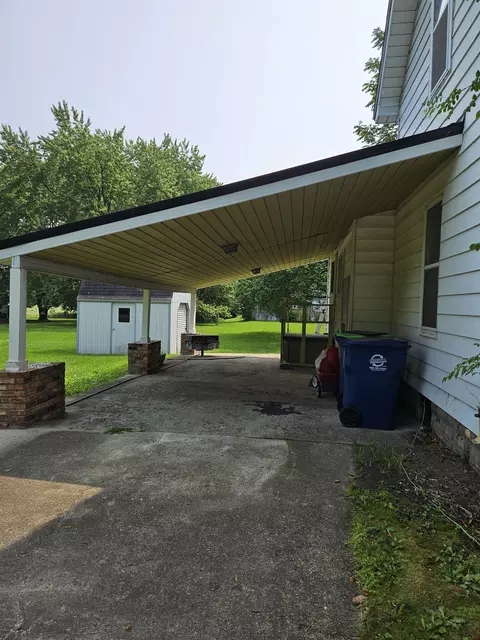 420 Wright, Breckenridge, MI 48615 photo 4