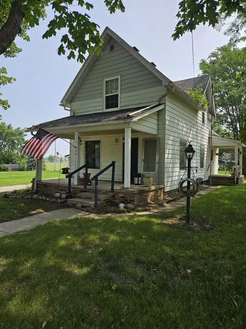 420 Wright, Breckenridge, MI 48615 photo 2