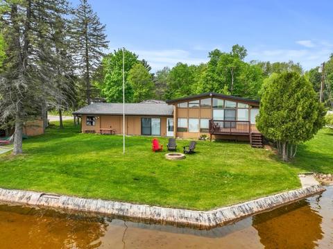 375 S Lk #LOT : 1-4, Cadillac, MI 49601