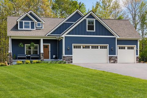 3316 Huellmantel Dr, Traverse City, MI 49685