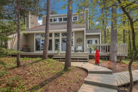 10992 Lakeshore Rd, Williamsburg, MI 49690
