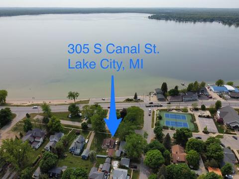 305 S Canal St, Lake City, MI 49651
