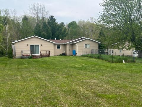 1180 S Mcardle Rd, Tawas City, MI 48764