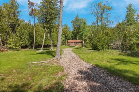 542 E Sugar Bay Ln, Cedar, MI 49621 photo 34