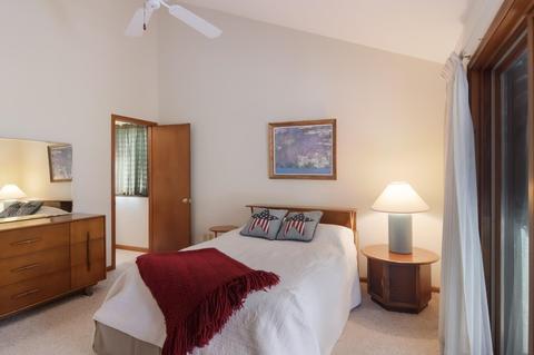 542 E Sugar Bay Ln, Cedar, MI 49621 photo 25
