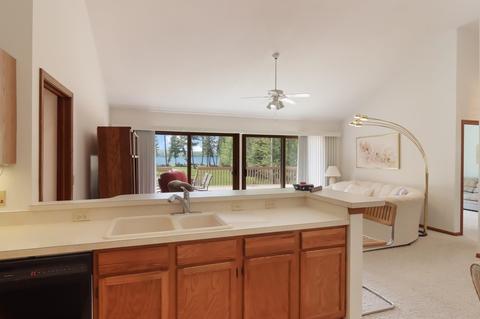 542 E Sugar Bay Ln, Cedar, MI 49621 photo 16
