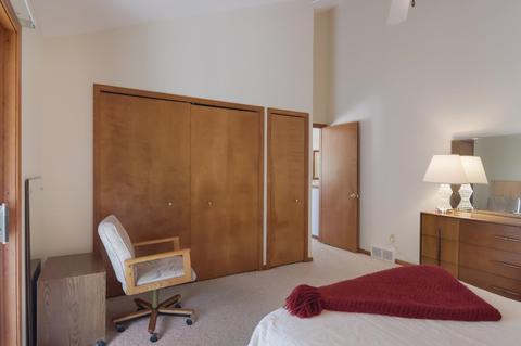 542 E Sugar Bay Ln, Cedar, MI 49621 photo 24