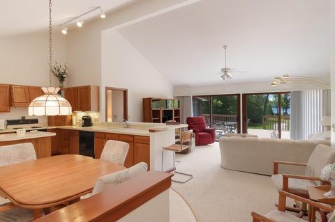542 E Sugar Bay Ln, Cedar, MI 49621 photo 18