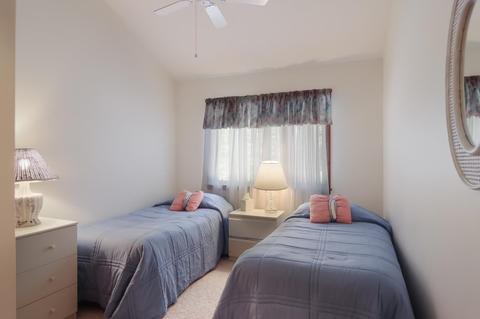 542 E Sugar Bay Ln, Cedar, MI 49621 photo 27