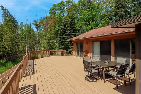 542 E Sugar Bay Ln, Cedar, MI 49621 photo 38