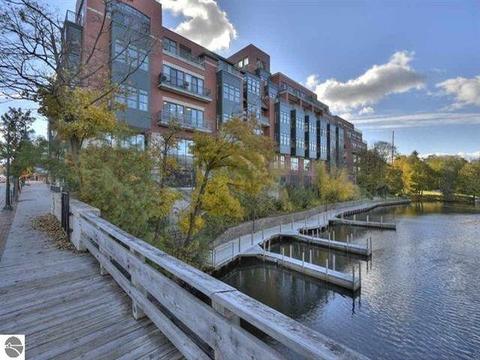 141 Rivers Edge Dr #501, Traverse City, MI 49684