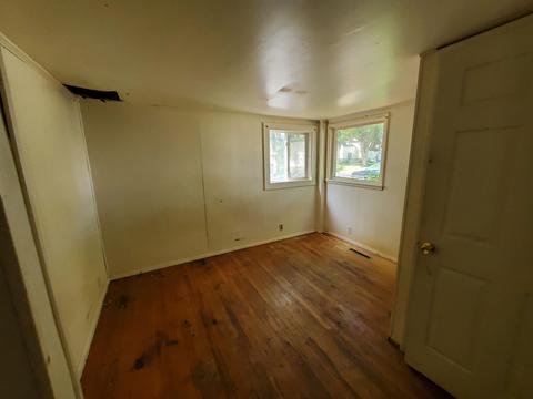 420 Maple, Ithaca, MI 48847 photo 9