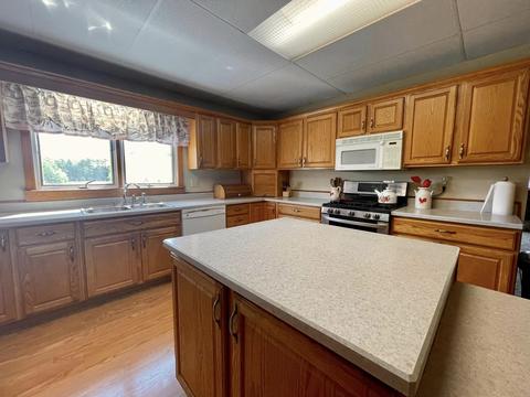 362 E 32 Rd, Boon, MI 49618 photo 17