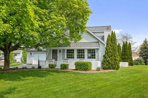 3672 Delta Dr, Traverse City, MI 49685