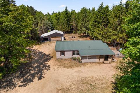 2802 Brook Ln, Manton, MI 49663