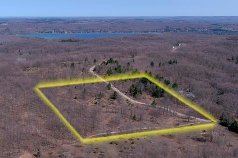 Tbd W Hlavka, Maple City, MI 49664