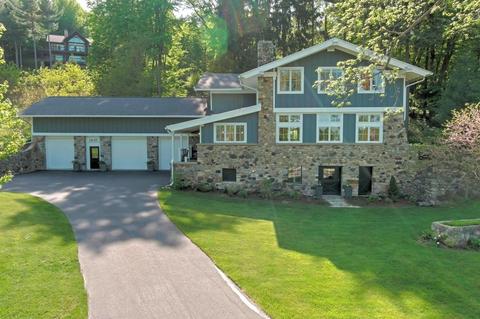 1435 Incochee Farm Ln, Traverse City, MI 49684