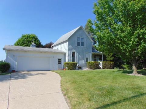 608 W Ctr, Ithaca, MI 48847 photo 44