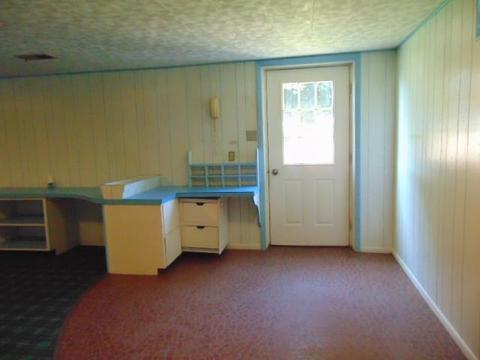 608 W Ctr, Ithaca, MI 48847 photo 31