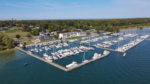 202 Ferry Avenue Unit 61 UNIT 61 : 61, Charlevoix, MI 49720