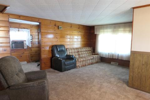 203 End St, Alma, MI 48801 photo 8