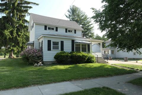 203 End St, Alma, MI 48801