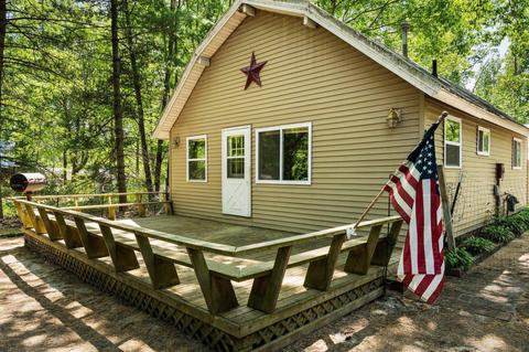 2852 Timber Trail Northeast, Kalkaska, MI 49646