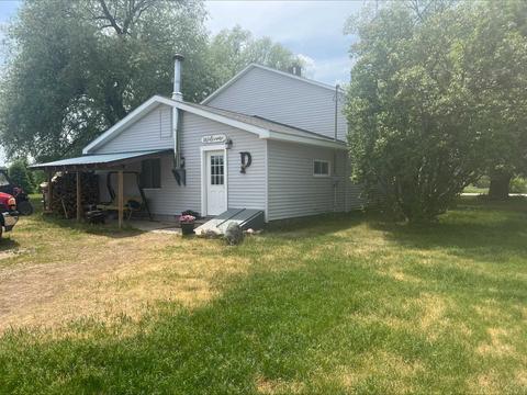 4898 N Brown Rd, Manton, MI 49663