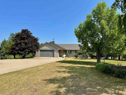4892 Hamlin, Grawn, MI 49637