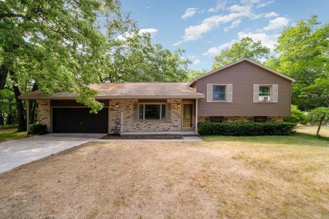 6834 Roanoak Dr, Oscoda, MI 48750