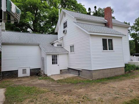 520 E North, Ithaca, MI 48847 photo 3