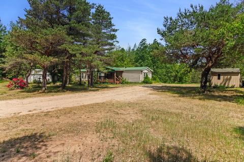 9663 Bailey Rd, Mancelona, MI 49659